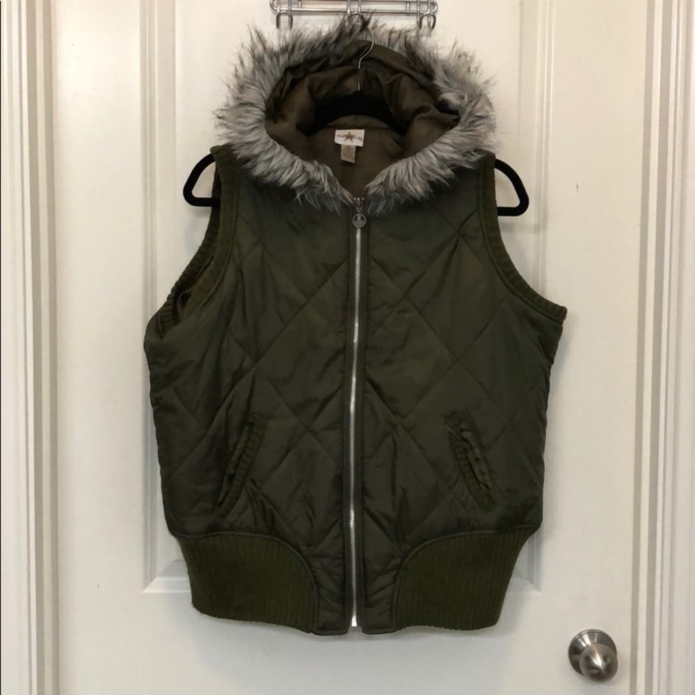 Hooded vest - XL